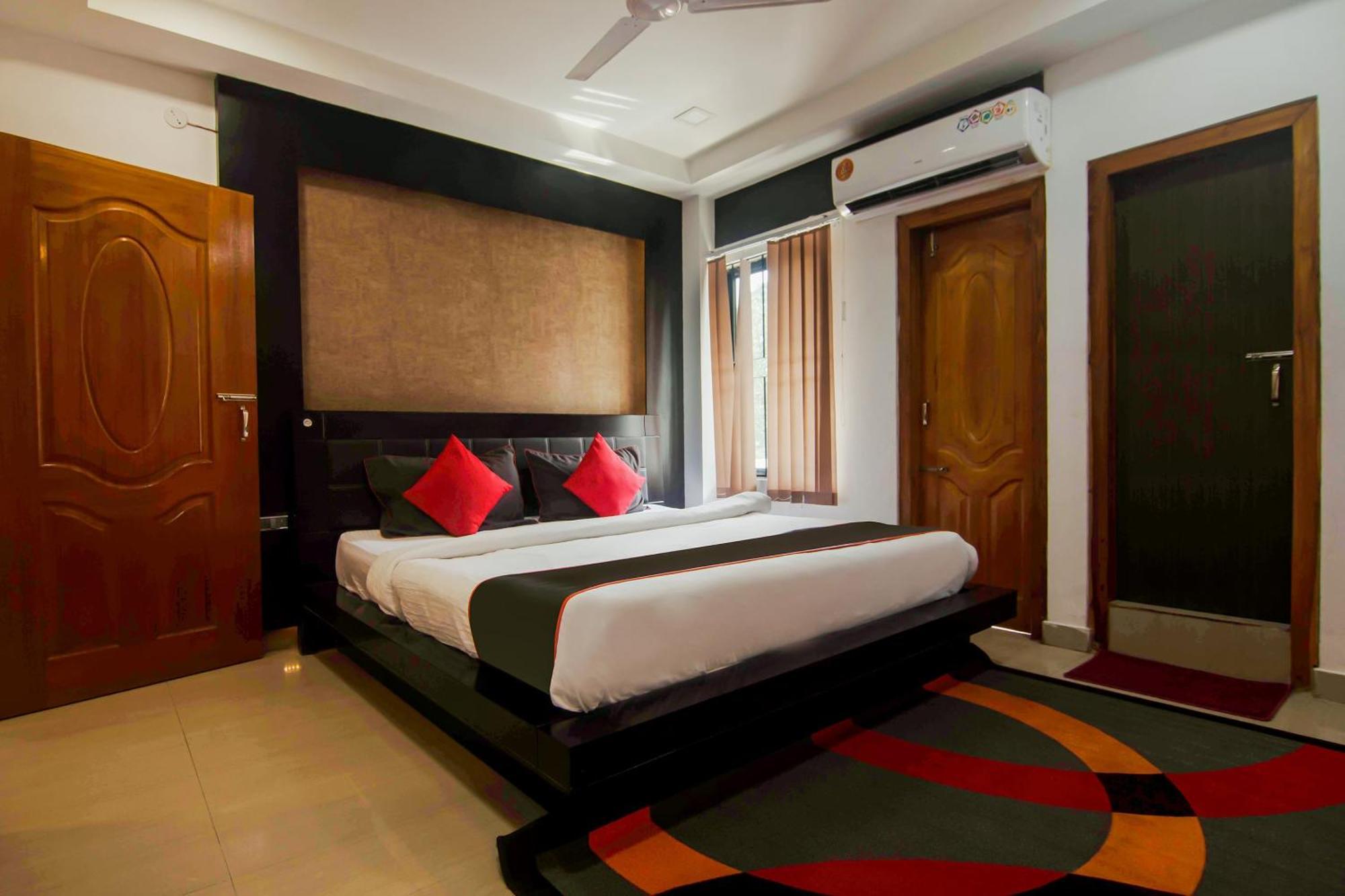 Collection O The Blu Bell Nizarapar Path Hotel Guwahati Eksteriør billede