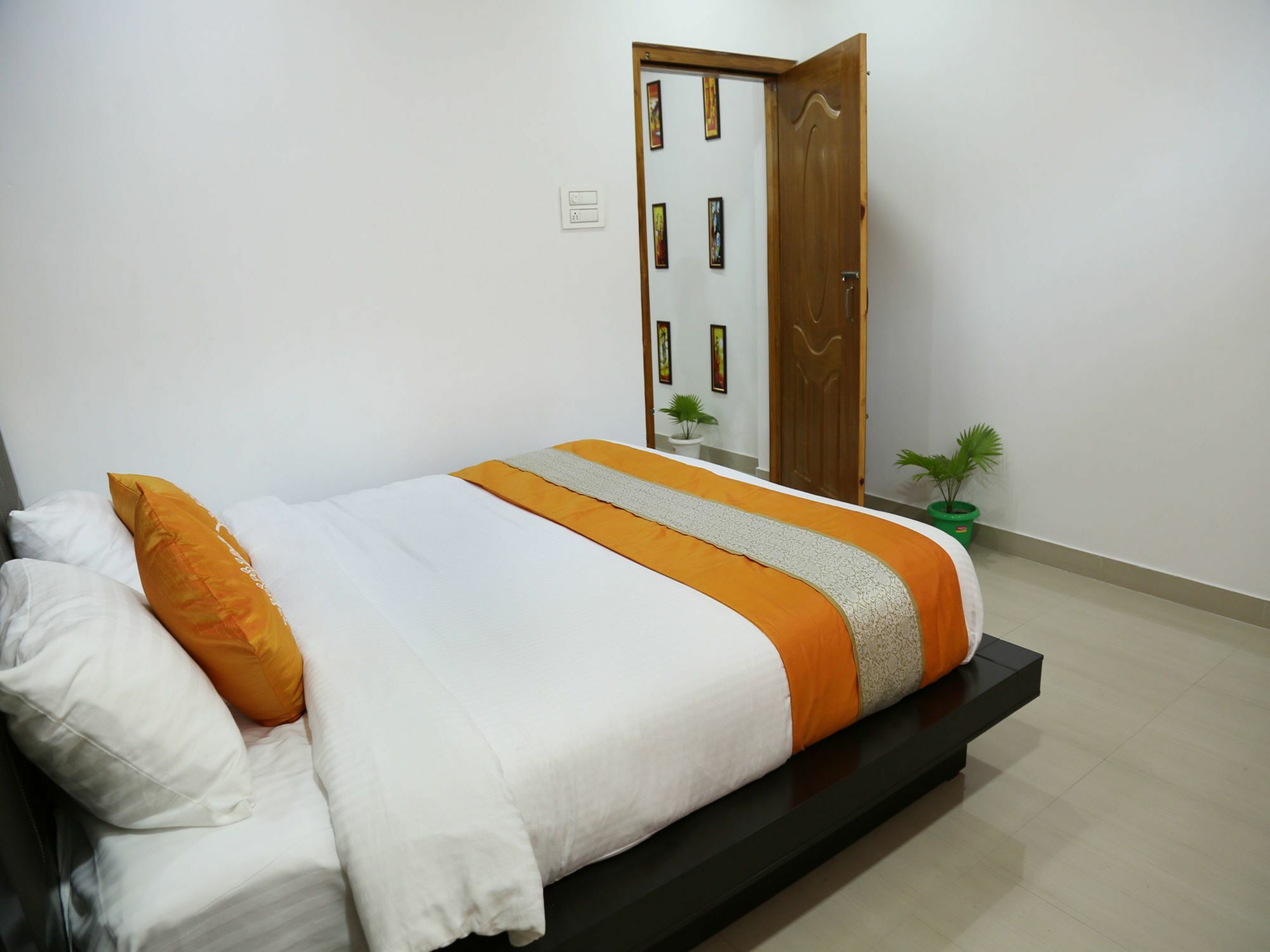 Collection O The Blu Bell Nizarapar Path Hotel Guwahati Eksteriør billede